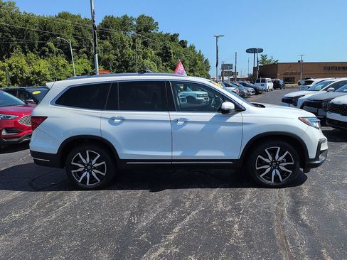 Used 2021 Honda Pilot Touring image 2