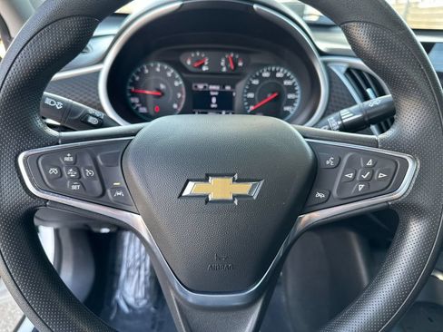 Used 2024 Chevrolet Malibu LT FWD image 21