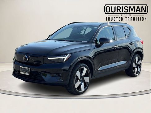 Certified 2023 Volvo XC40 Recharge Ultimate w/ Protection Package Premier AWD/4WD image 4