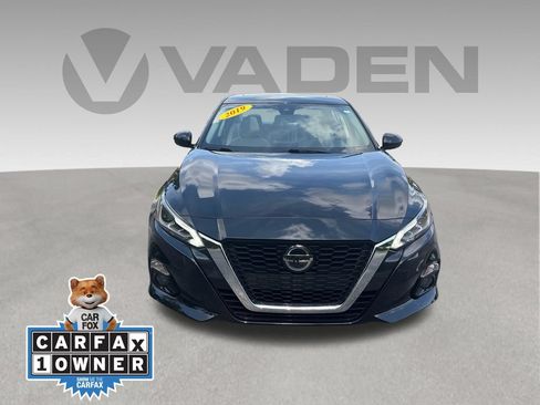 Used 2019 Nissan Altima 2.5 SL FWD image 2