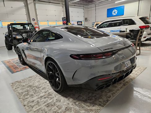 Used 2025 Mercedes-Benz AMG GT 63 image 4