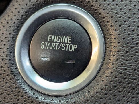 Used 2021 Cadillac XT5 Premium Luxury image 30