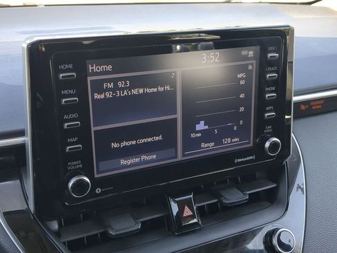 Used 2021 Toyota Corolla LE FWD image 15