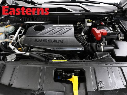 Used 2023 Nissan Rogue S AWD/4WD image 7