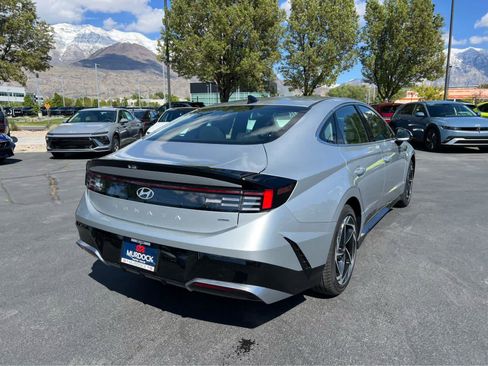 New 2026 Hyundai Sonata SEL AWD/4WD image 8