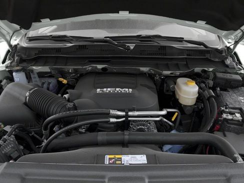 Used 2017 RAM 3500 Big Horn image 17