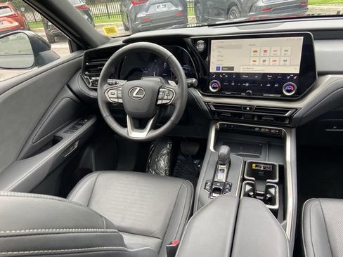 Used 2024 Lexus TX 350 AWD w/ Captains Chair Package image 15