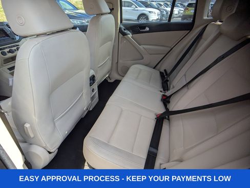 Used 2016 Volkswagen Tiguan S image 13