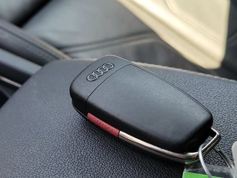 Used 2023 Audi Q3 2.0T Premium Plus AWD/4WD image 41