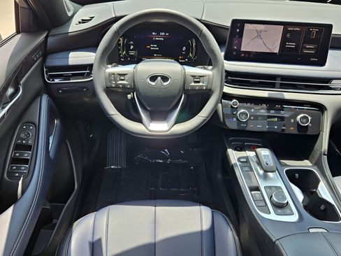 Certified 2026 INFINITI QX60 Sport w/ Dark Cargo Package AWD/4WD image 29