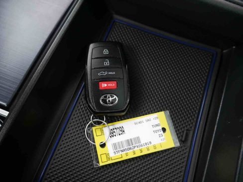 Used 2023 Toyota Tundra Platinum image 39