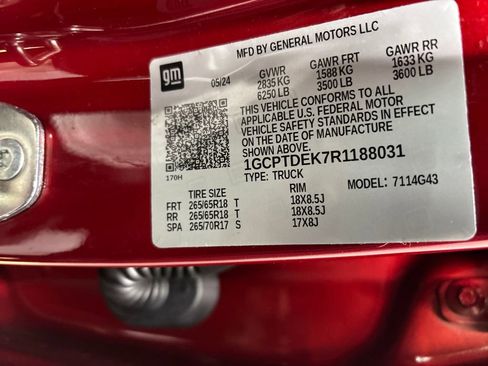 Certified 2024 Chevrolet Colorado Z71 w/ Z71 Convenience Package 2 image 30