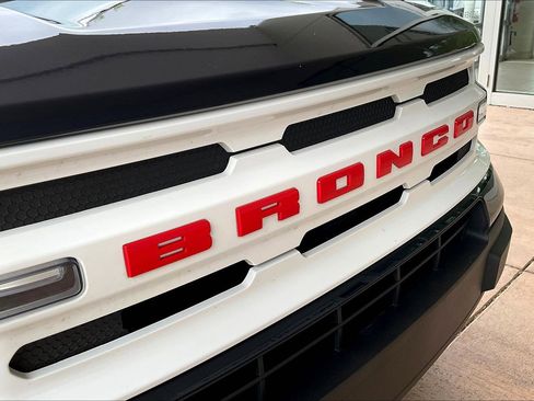 Used 2023 Ford Bronco Sport Heritage w/ Heritage Convenience Package AWD/4WD image 31