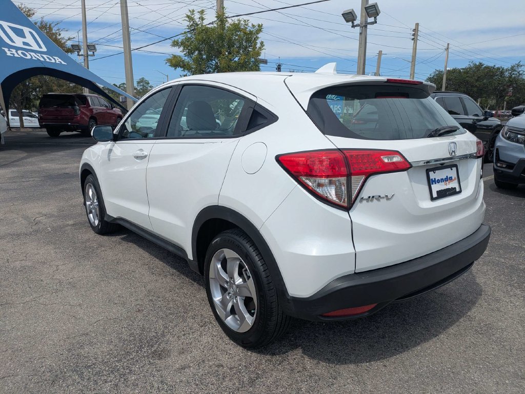 Certified 2022 Honda HR-V LX image 6