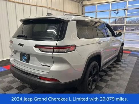 Used 2024 Jeep Grand Cherokee L Limited w/ Luxury Tech Group II AWD/4WD image 3