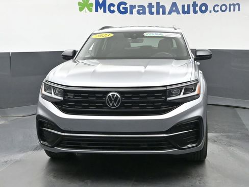 Used 2023 Volkswagen Atlas Cross Sport SEL R-Line AWD/4WD image 6