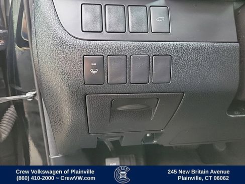 Used 2016 Toyota Highlander XLE AWD/4WD image 39
