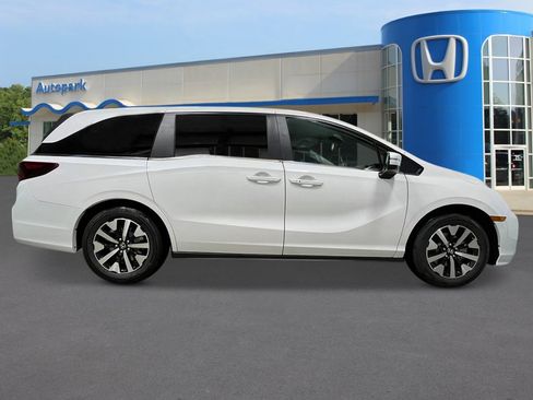 New 2026 Honda Odyssey EX-L image 7