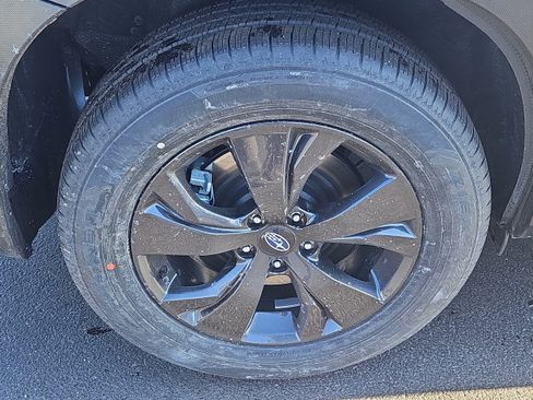 New 2026 Subaru Ascent Premium image 3