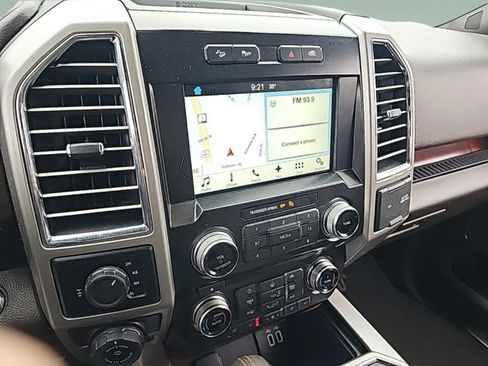 Used 2016 Ford F150 King Ranch w/ Equipment Group 601A Luxury image 27