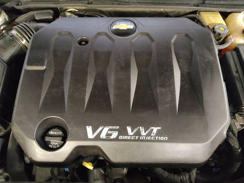 Used 2017 Chevrolet Impala LT image 30