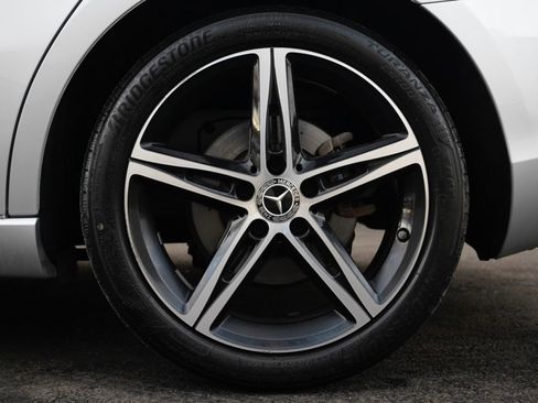 Used 2021 Mercedes-Benz A 220 4MATIC image 16