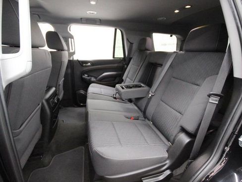 Used 2018 GMC Yukon SLE w/ SLE Value Package image 20