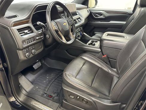 Certified 2023 Chevrolet Suburban High Country image 12