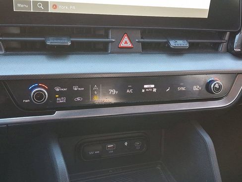 Used 2023 Kia Sportage SX FWD image 19