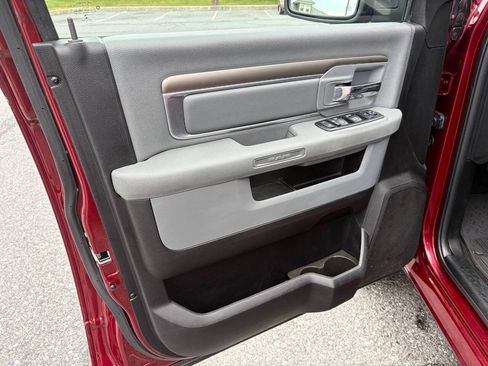 Used 2017 RAM 1500 Big Horn AWD/4WD image 30