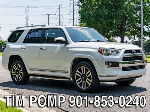 Used 2015 Toyota 4Runner Limited AWD/4WD image 4