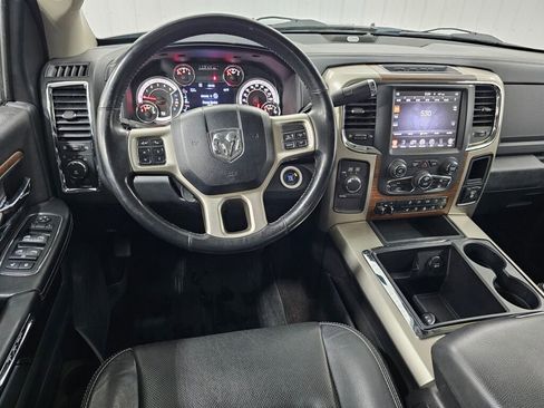 Used 2013 RAM 2500 Laramie w/ Cold Weather Group image 15