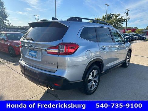 Used 2019 Subaru Ascent Premium image 6