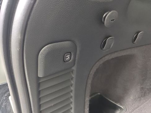 Used 2018 Jeep Grand Cherokee Summit w/ Platinum Series Group image 40