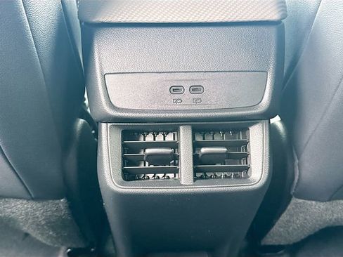 New 2026 Chevrolet Equinox LT w/ Convenience Package II image 27