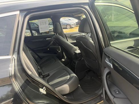 Used 2019 BMW X1 xDrive28i w/ Convenience Package AWD/4WD image 12