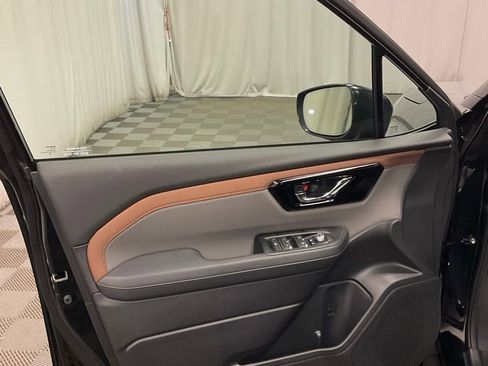 New 2026 Subaru Forester Touring AWD/4WD image 9