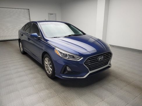 Used 2019 Hyundai Sonata SE w/ Cargo Package FWD image 13
