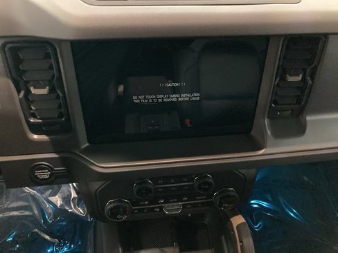 New 2026 Ford Bronco Badlands AWD/4WD image 26