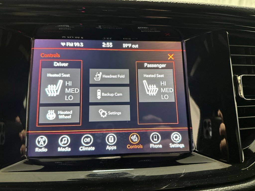 Used 2023 Dodge Durango GT w/ Blacktop Package AWD/4WD image 19