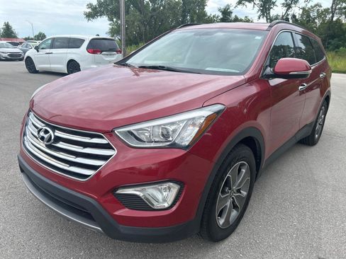 Used 2013 Hyundai Santa Fe GLS FWD image 1