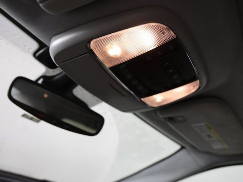 Used 2017 Jeep Grand Cherokee Summit image 10