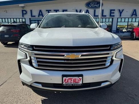 Used 2021 Chevrolet Suburban High Country AWD/4WD image 20