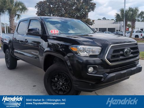 Certified 2022 Toyota Tacoma SR5 image 1