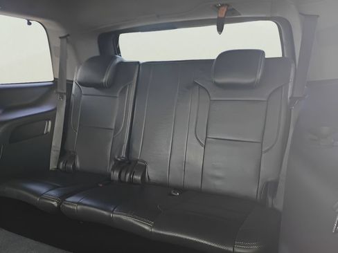 Used 2019 GMC Yukon SLE w/ SLE Value Package RWD image 15