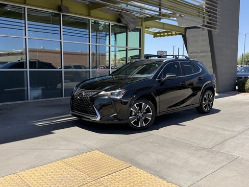 Used 2024 Lexus UX 250h FWD w/ Premium Package image 1