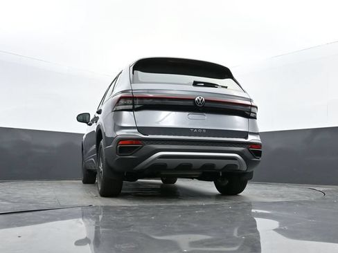 Used 2025 Volkswagen Taos S FWD image 35