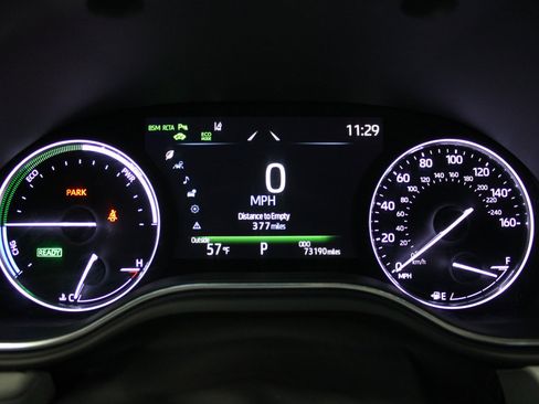 Used 2020 Toyota Avalon Limited image 30