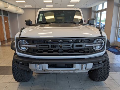 New 2025 Ford Bronco Raptor w/ Interior Carbon Fiber Pack AWD/4WD image 8
