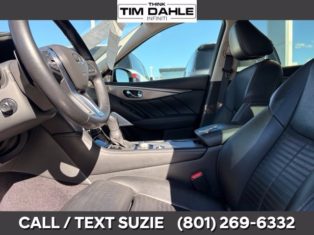 Used 2018 INFINITI Q50 Sport w/ Sensory Package (Sport) AWD/4WD image 12